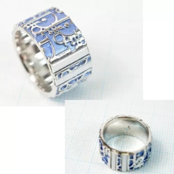 Christian Dior Trotter Logo Ring - Picture 2 of 8